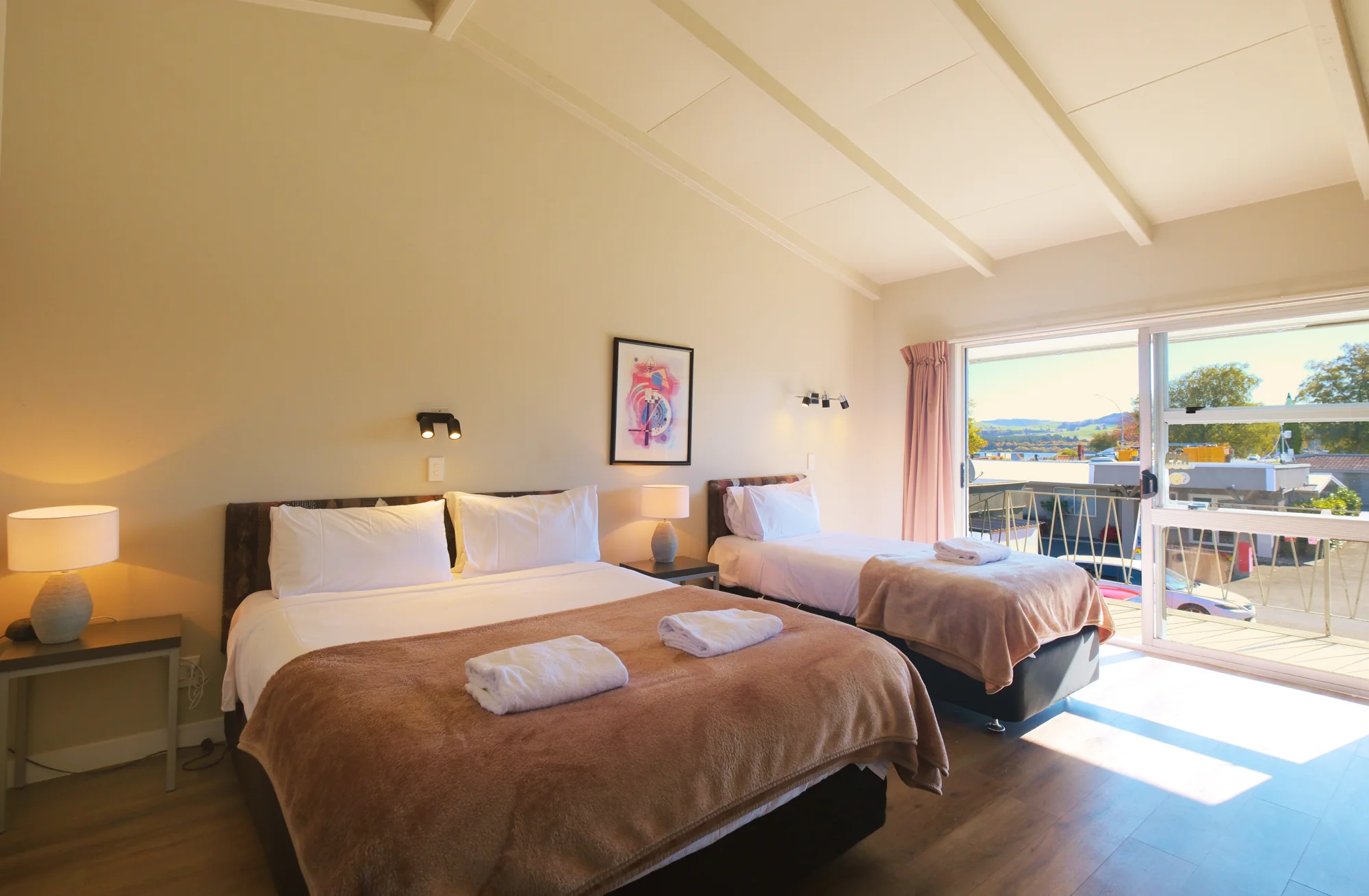 Upstairs Studio at Twin Peaks · view 2