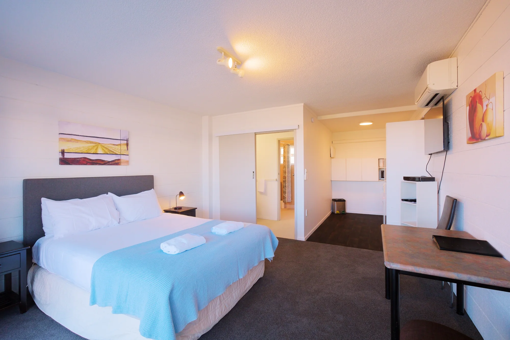 Two Bedroom Apartment at Twin Peaks · view 3